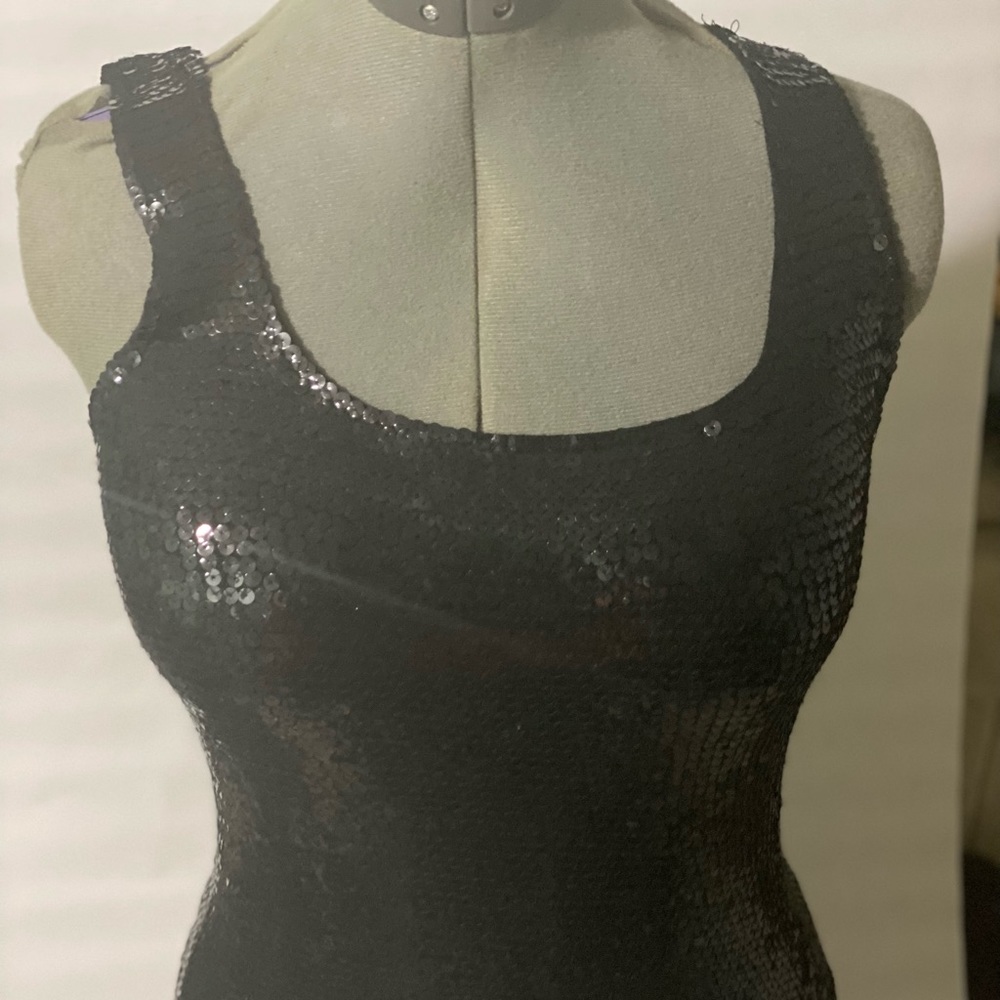 Black sequence tank top